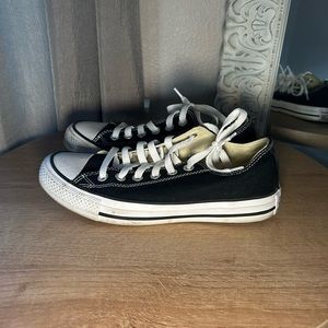 Converse Low Top